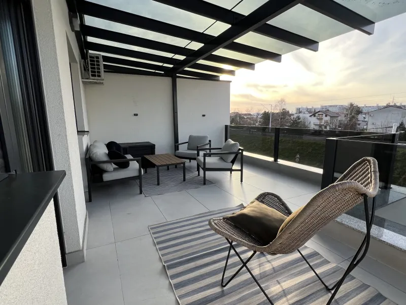 Apartment 3